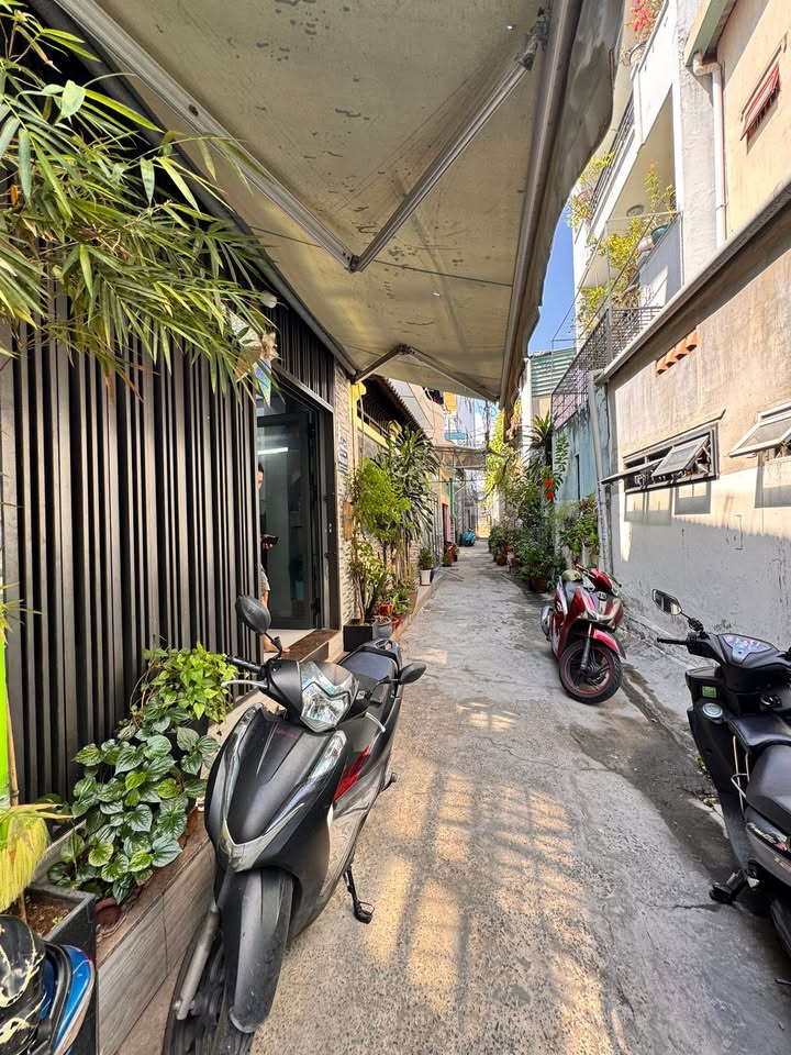 Nhà riêng Phan Văn Trị, Gò Vấp 36m² giá 5.3 tỷ - Sẵn sàng ở ngay!