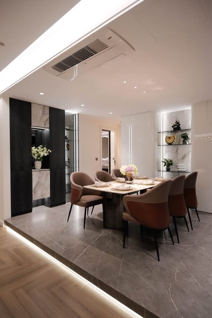 Bán Căn Góc 187m² Times City - 4PN, 3 Mặt Thoáng, Full Nội Thất