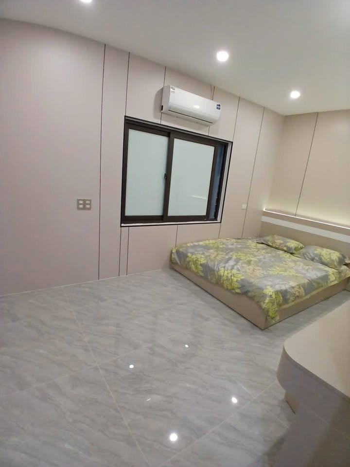 Chung cư Tập Thể Nguyên Hồng 43m² - 3PN, Sổ hồng riêng, Giá 6.x Tỷ