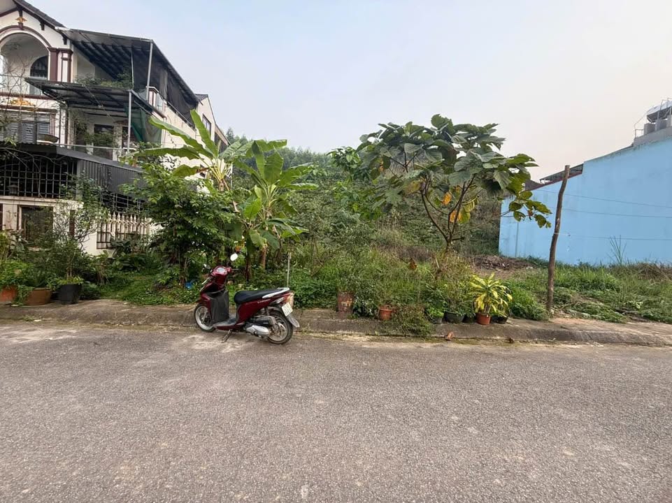 Lô Đất 357m² Đường Apphan, TP Lào Cai - Đất Thổ Cư 100%, Sổ Đỏ Sẵn Sàng!