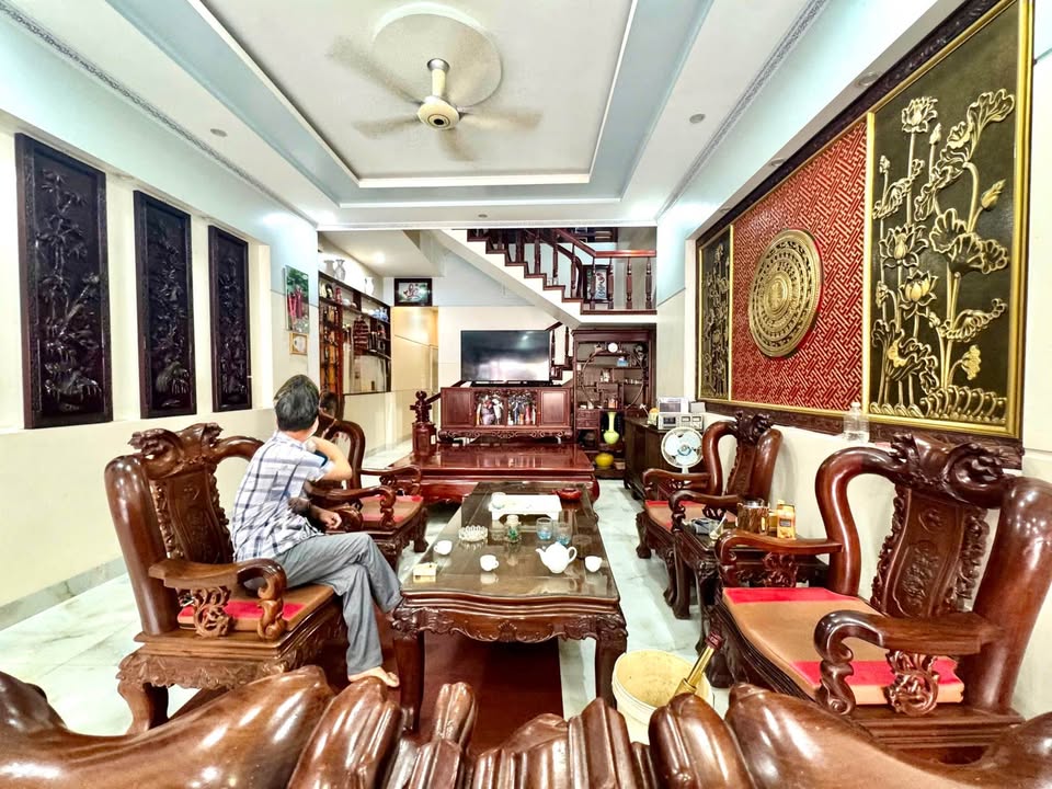 Nhà Phố Soi Tiền Lào Cai 120m² - Kinh Doanh Sầm Uất, Sẵn Sổ Đỏ