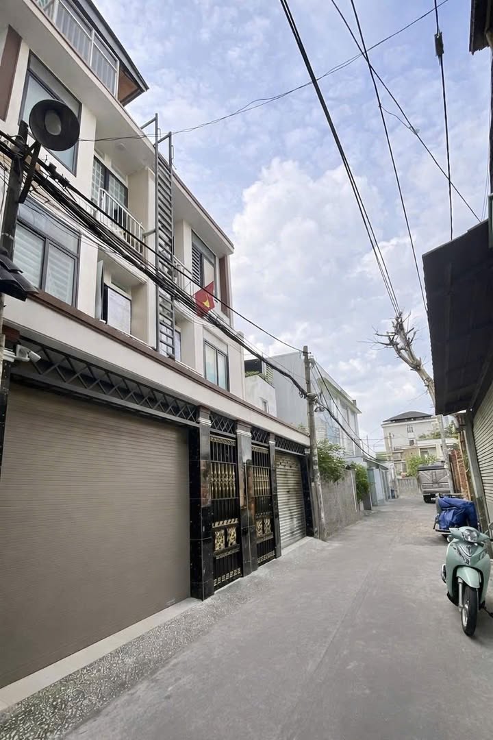 Căn hộ dịch vụ Tam Phú, Thủ Đức 90m² 8.5 tỷ - Dòng tiền ổn định!