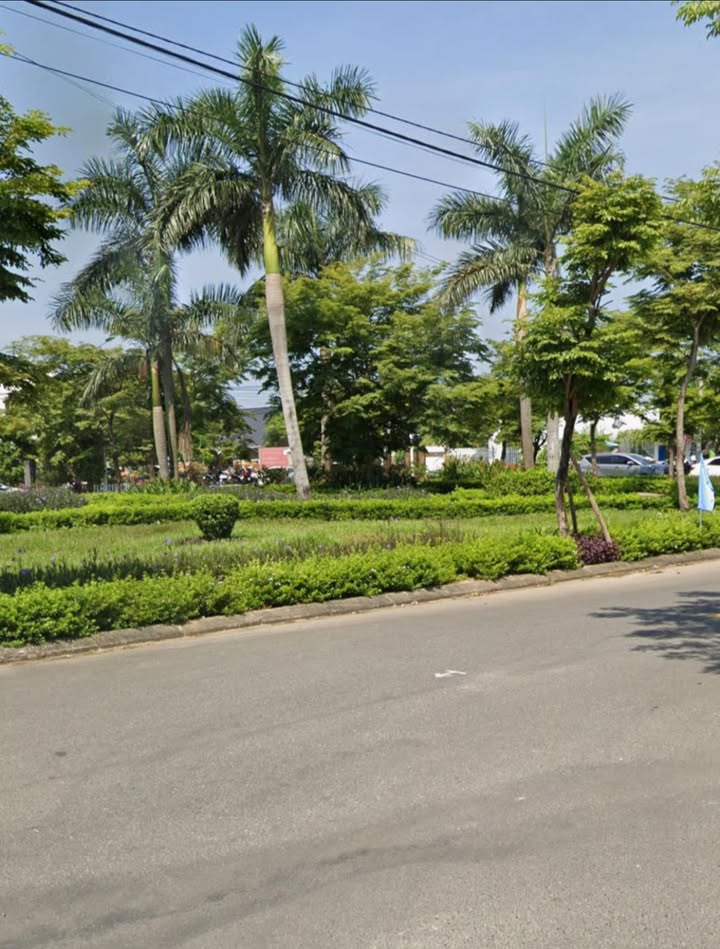 Nhà Mặt Tiền Hải Châu 80m² giá 7.3 tỷ - Mặt tiền kinh doanh đắc địa!