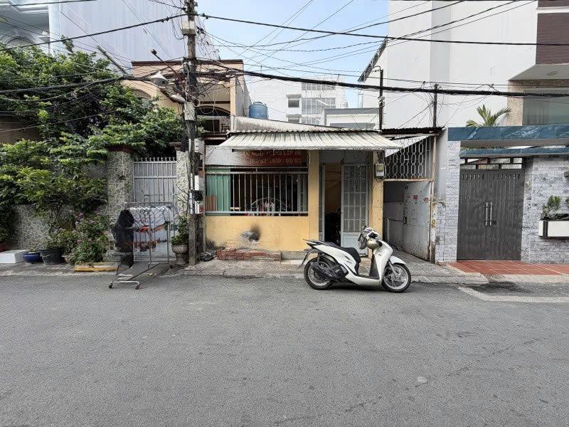 Bán Đất Tặng Dãy Trọ 173m² Hẻm Xe Hơi Tránh Nhau P3 Gò Vấp - 21.9 Tỷ