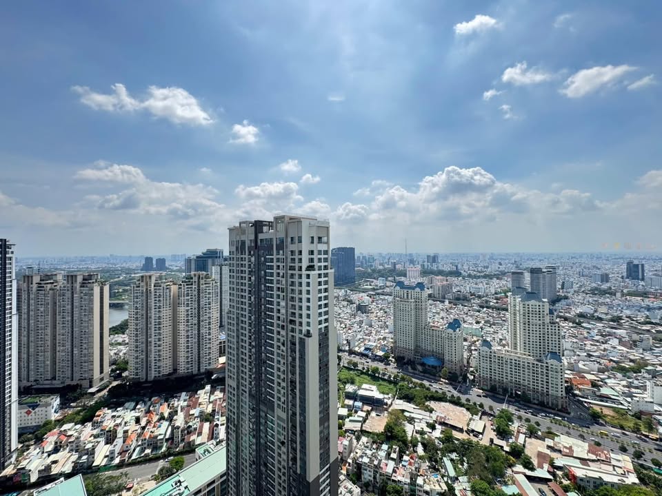 Căn hộ Vinhomes Central Park 95m² giá 14.5 tỷ - View đẹp