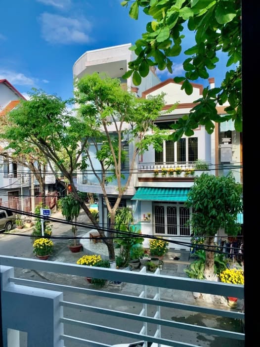 Nhà Phố Hòa Cường Bắc 56m² - Vị trí đắc địa, hơn 6 tỷ!