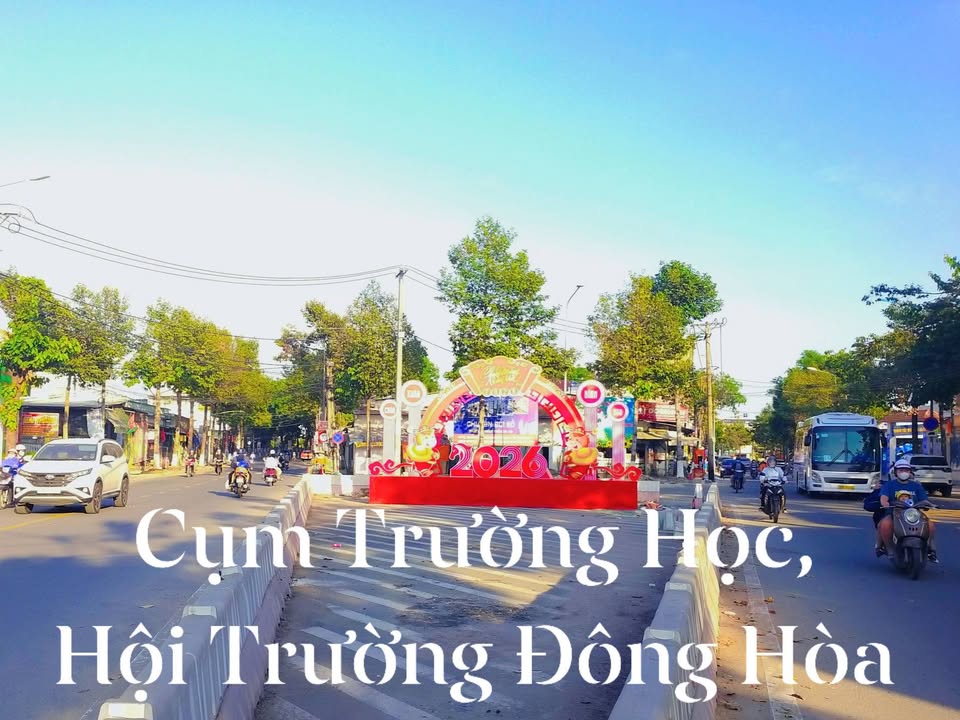 Nhà phố Dĩ An 160m² giá 8 tỷ - Góc 2 mặt tiền kinh doanh đắc địa!