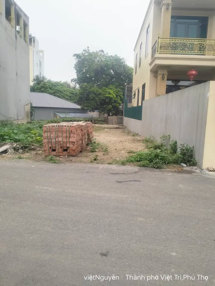 Đất nền Thanh Miếu, Việt Trì 117.5m² - Sổ đỏ chính chủ, giá 3 tỷ