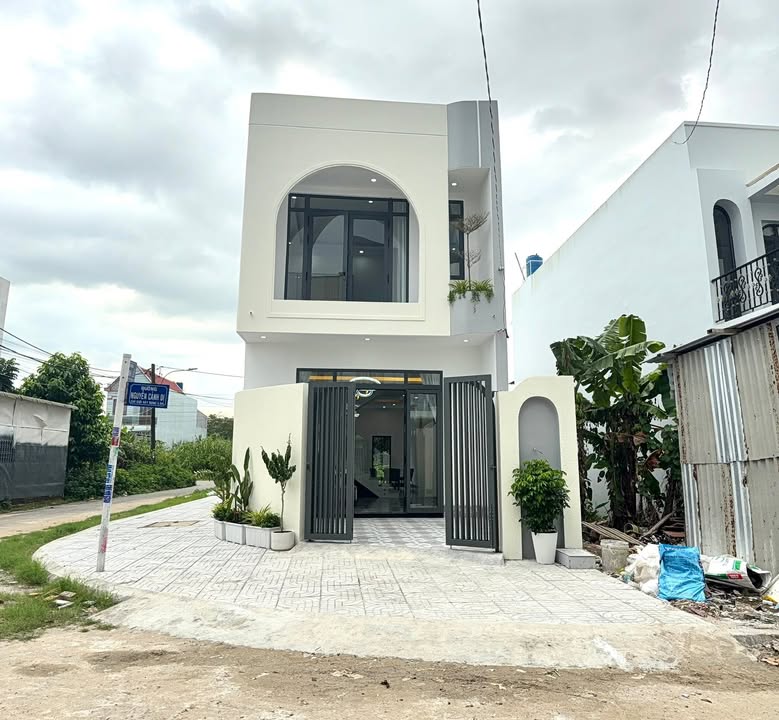 Nhà Góc 2 Mặt Tiền Đinh Lễ, Rạch Giá - 85.3m², 3.38 Tỷ, Tặng Full Nội Thất