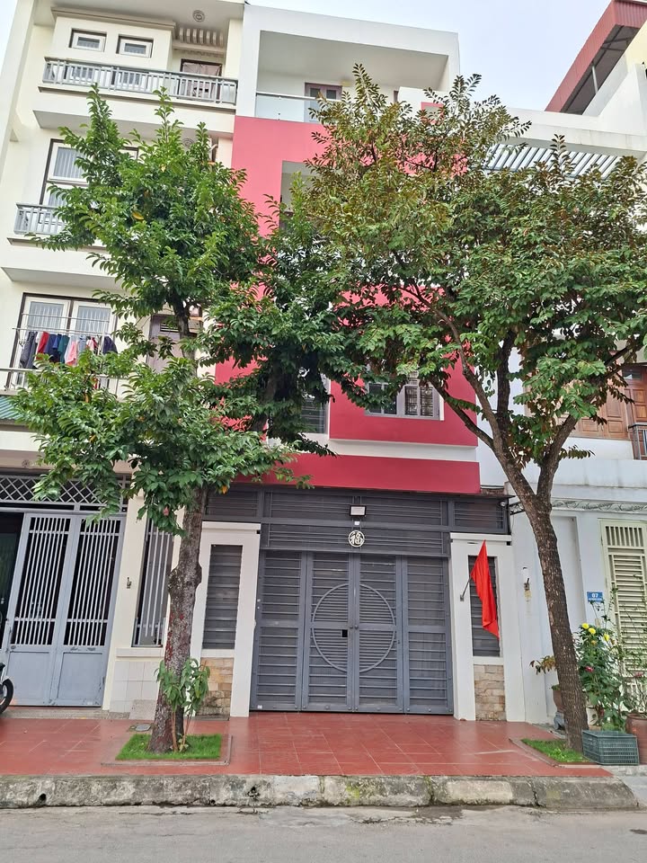 Nhà Phố An Dương Vương, Hải Dương - 98m² 4 Tầng Kinh Doanh, Giá 7.5 Tỷ