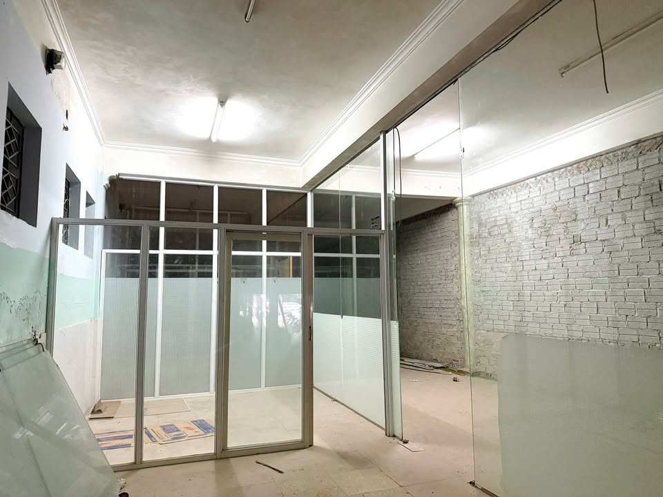 Cho thuê mặt bằng 650m² ngã tư Quang Trung - Lạc Long Quân, Thanh Hóa - Kinh doanh đắc địa