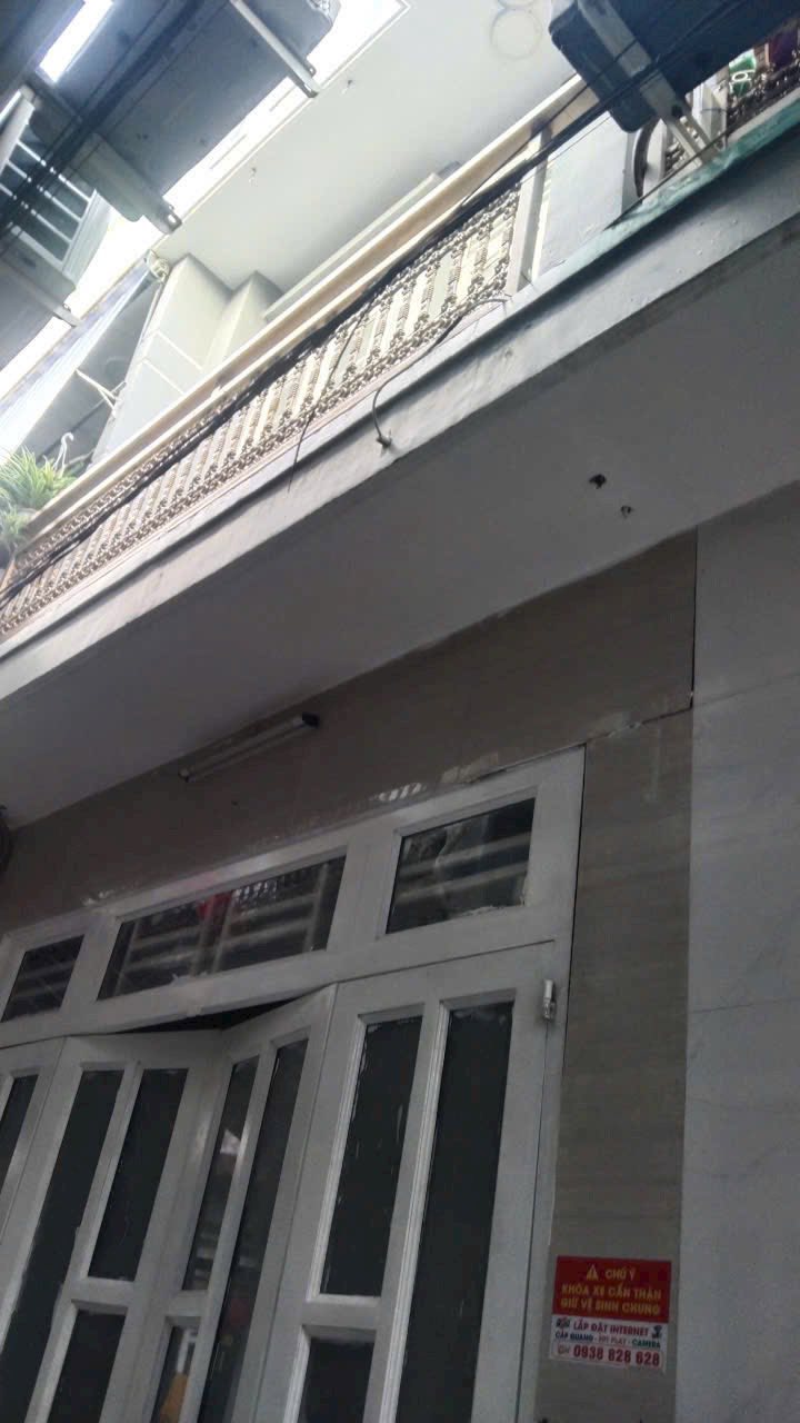 Nhà Nguyên Căn Quận 12 15m² giá 3 triệu - Giá Tốt Hiếm Có!