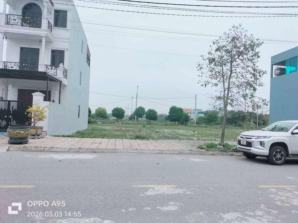 Đất nền Thanh Hà 100m² - Trục chính, Kinh doanh sầm uất, Giá 2.6 tỷ