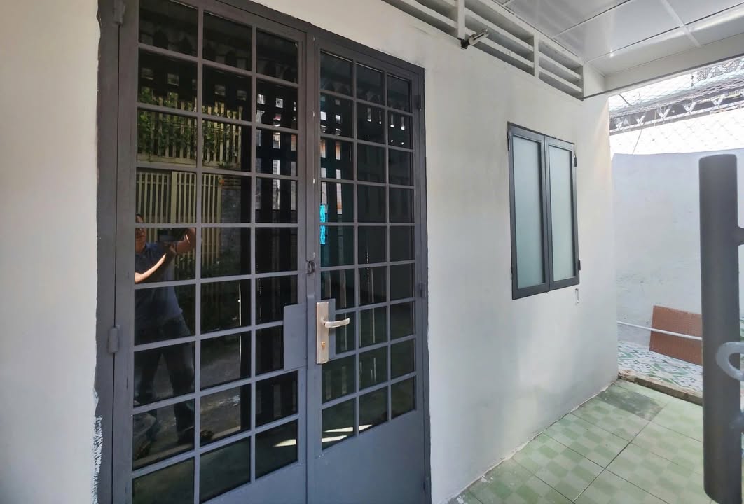 Nhà Đường Lê Văn Việt 66m² - 4.9 Tỷ TL, Đối Diện VINCOM