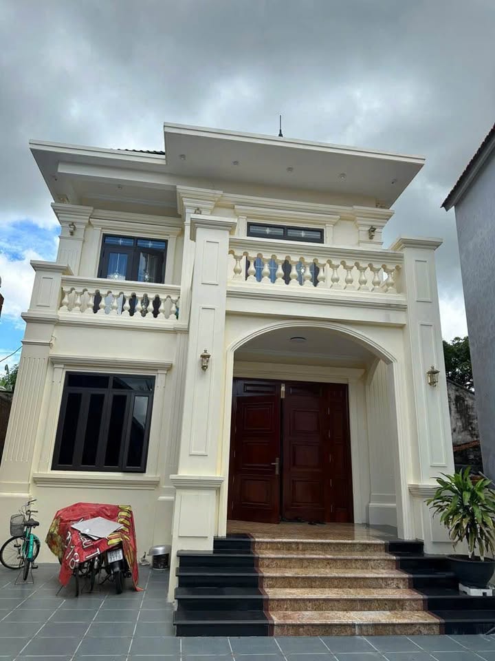 Nhà riêng Hoà Bình, Thuỷ Nguyên 250m² - Ô tô đỗ cửa, sẵn sàng ở ngay!