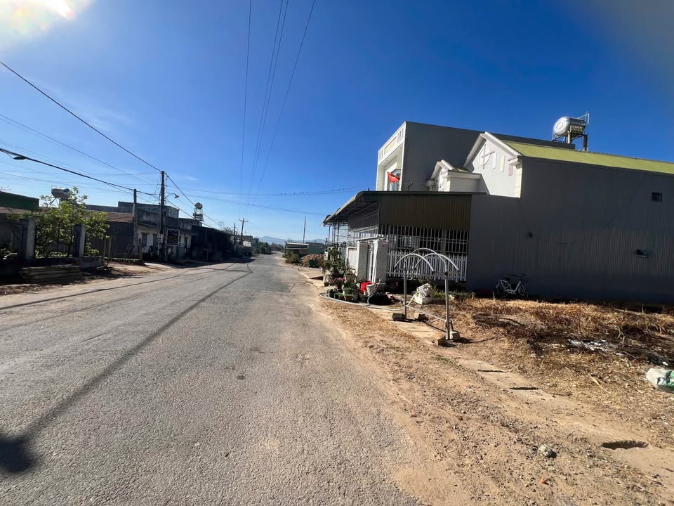 Đất Mặt Tiền Đinh Tiên Hoàng - Đơn Dương 250m² - Giá Đầu Tư 2.25 Tỷ