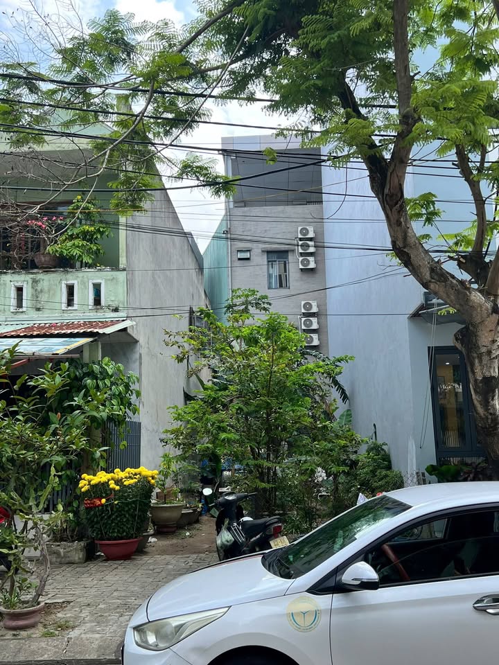 Đất nền Hội An 460m² - Cách biển 400m, sát lô góc!