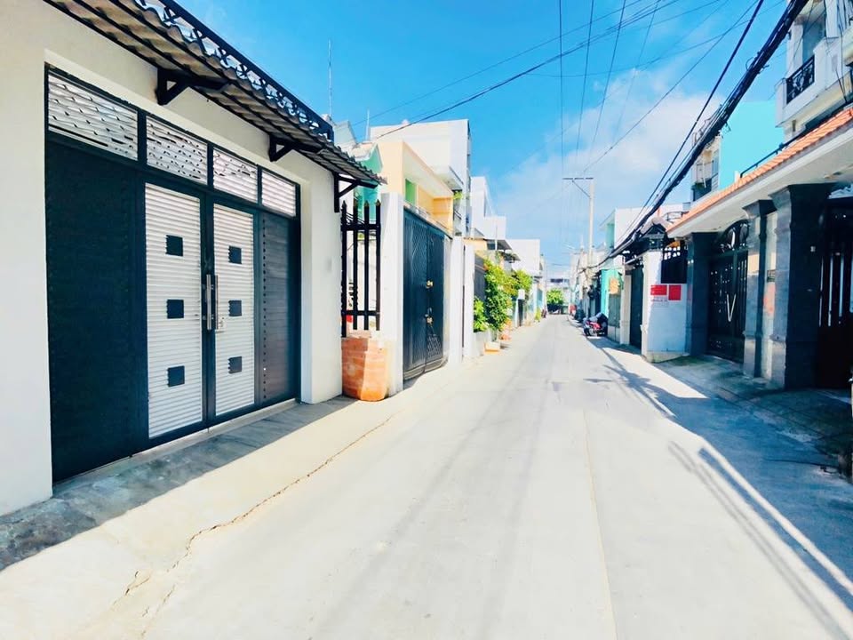 Nhà riêng Bình Tân 80m² giá 7.2 tỷ - Ô tô vào tận nhà!