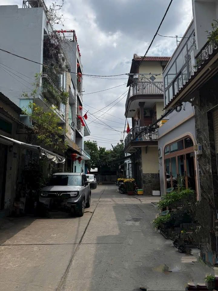 Nhà riêng Bình Tân 69m² chỉ 7 tỷ - Ô tô vào tận nhà!