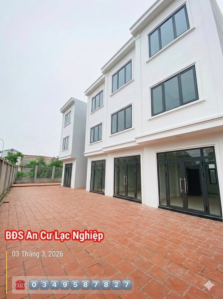 Nhà 3 Tầng Mỹ Hào, Hưng Yên 40m² giá 1,x tỷ – Full Nội Thất!