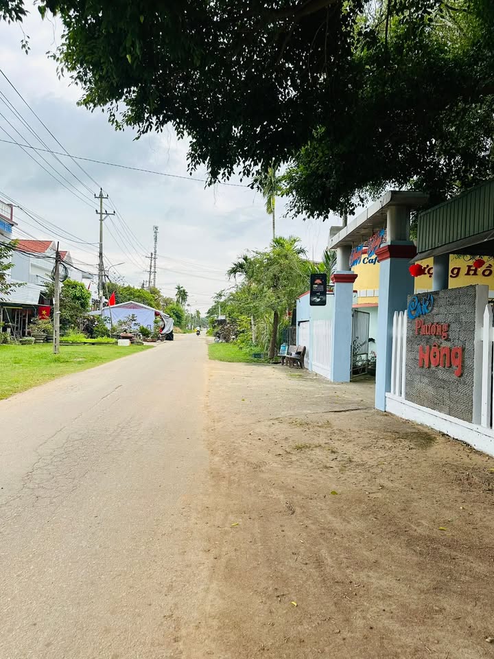 Bán Đất Mộ Đức 102m² Sát Trung Tâm Hành Chính - Giá 9xx Triệu