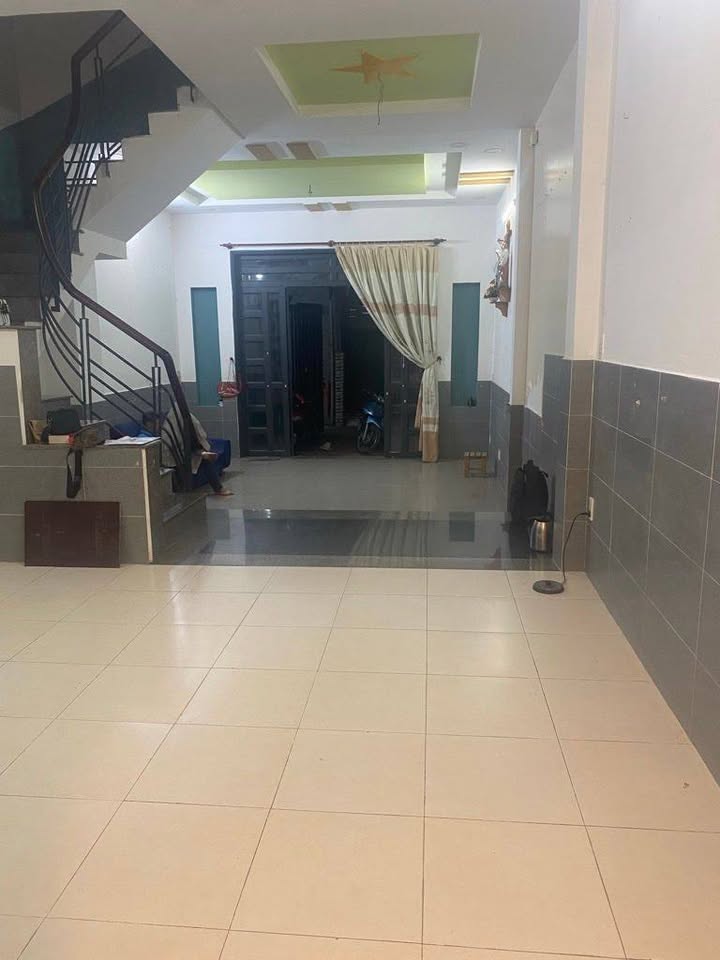 Nhà Riêng Quốc lộ 1A Q.12 100m² - Vị trí đẹp