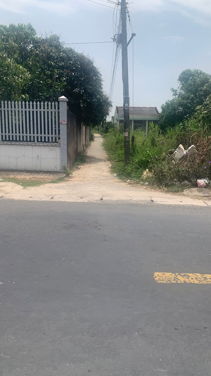 Đất nền Gò Công Đông 322m² giá 550 triệu - Giá đầu tư tốt!