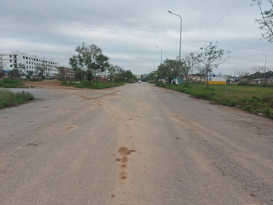 Đất Lam Sơn Nexus Bắc Giang 90m² giá 4 tỷ - Sổ đỏ chính chủ