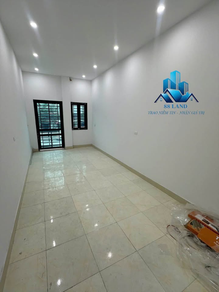 Nhà riêng Bắc Giang 83m² - Ô tô vào tận nhà, giá 3 tỷ!