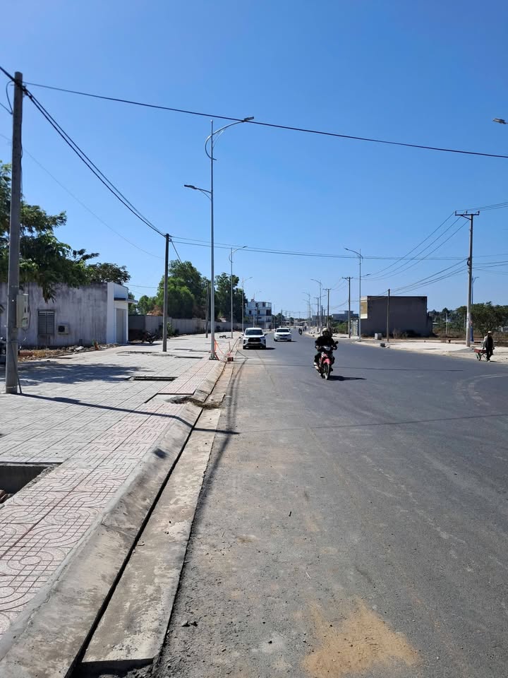 Đất Mặt Tiền Hương Lộ 2 Bà Rịa - 100m² Kinh Doanh Tốt - 3.5 Tỷ