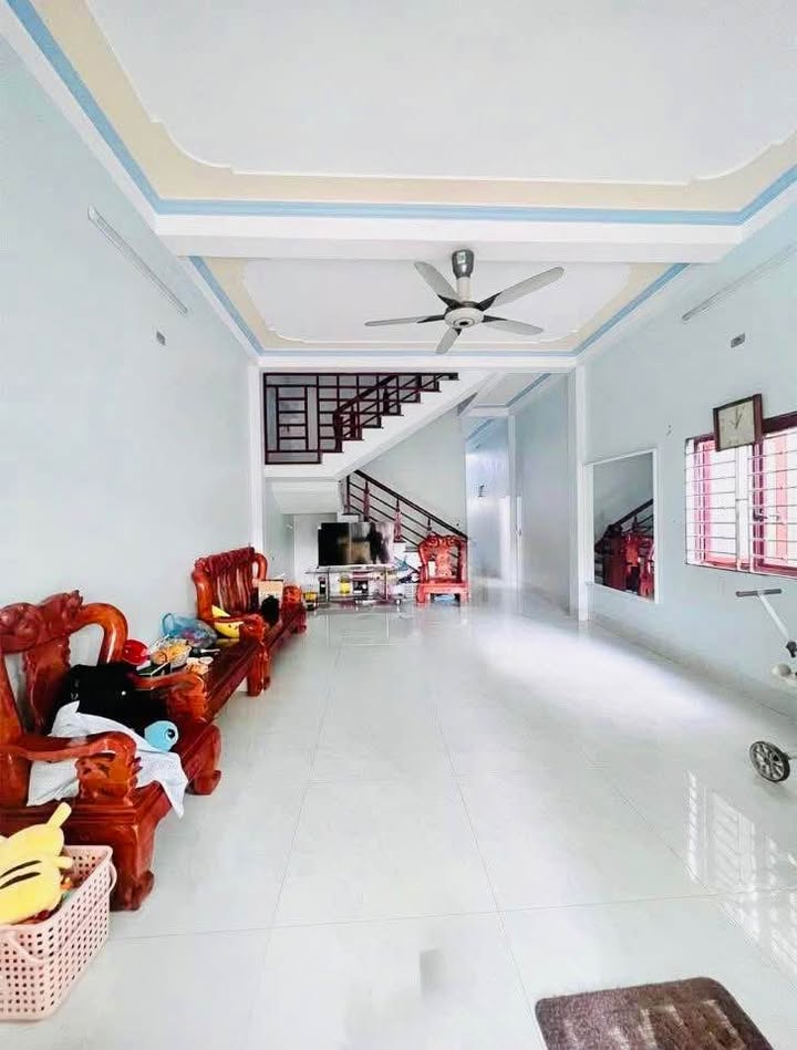 Nhà riêng Lê Hoàn Hà Giang 135.5m² - Ô tô vào tận nhà!