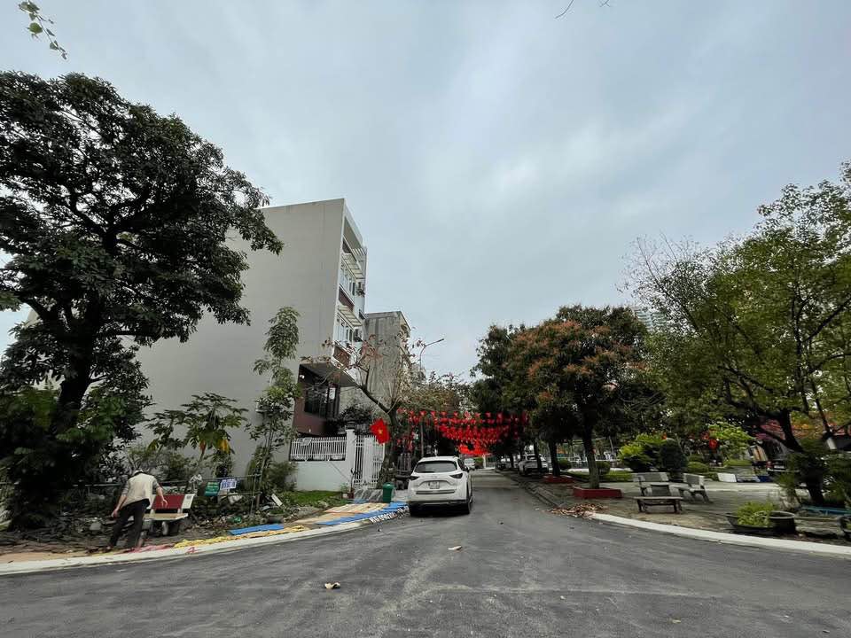 Bán Đất Vựng Đâng Hạ Long - Góc 2 Mặt Tiền 82.5m² Hướng Tây Bắc-Đông Bắc