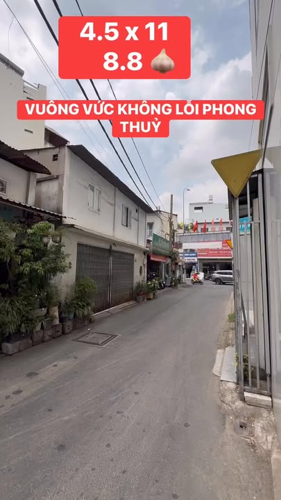 Nhà hẻm xe hơi Lạc Long Quân, Tân Bình 49m² - Sẵn Sổ Hồng, Giá 8.8 Tỷ