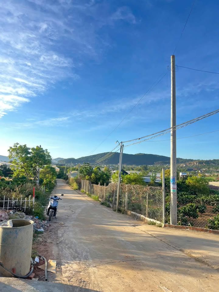 Đất nền Nam Ban, Lâm Hà - 200m² Sổ đỏ, Giá chỉ 660 triệu - Cơ hội cuối!