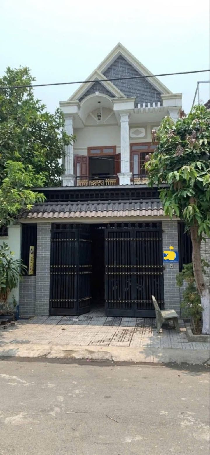 Nhà nguyên căn Dĩ An 7 triệu - Full nội thất, vào ở ngay!