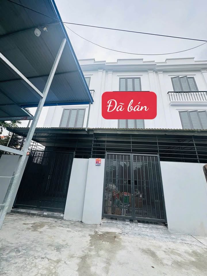 Nhà 3 Tầng Độc Lập Sân Cổng 1.9 Tỷ Tại An Dương, Hải Phòng - Tặng Nội Thất