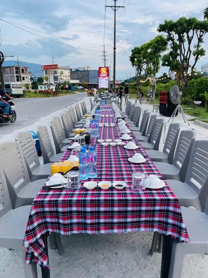 Mặt Bằng Kinh Doanh View Kênh Chợ Mới - Hà Tĩnh, 250m² Sẵn Sàng Kinh Doanh