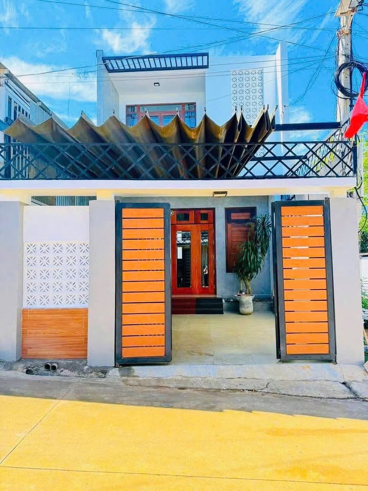 Cho thuê nhà 2PN full nội thất cao cấp, hẻm ô tô, P. Tân Lợi, Buôn Ma Thuột