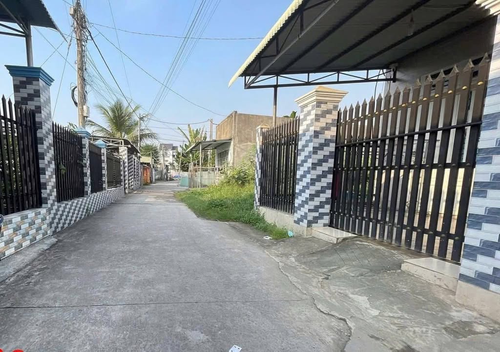 Nhà Gác Lửng 136m² Full Thổ Cư Hướng Tây - Nhơn Trạch, Đồng Nai