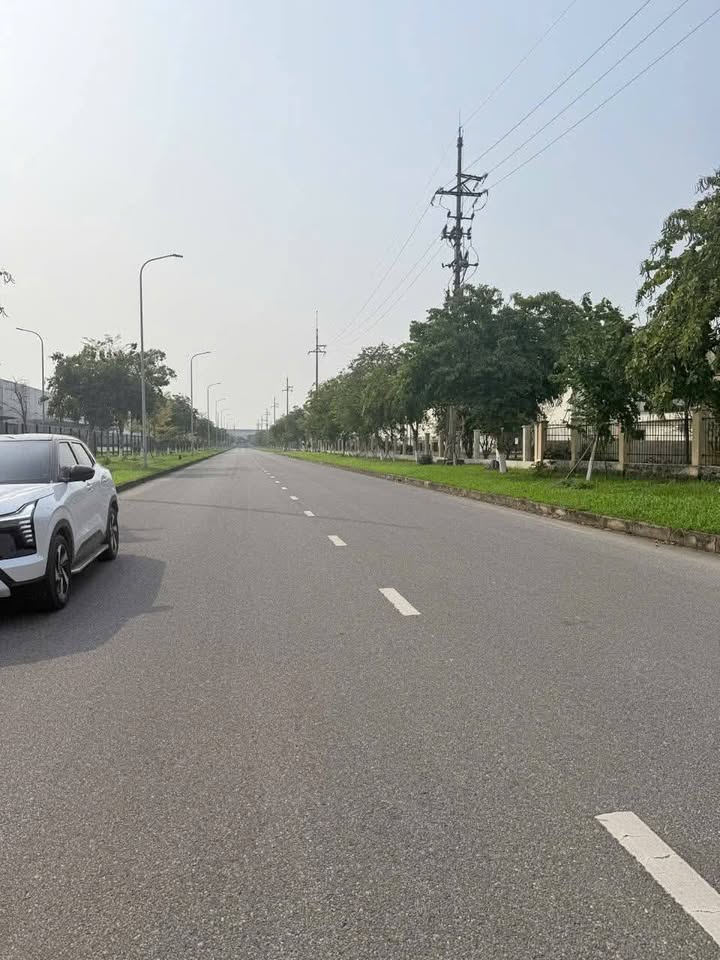 Đất KCN VSIP Từ Sơn 12.885m² giá 180 tỷ Pháp lý rõ ràng