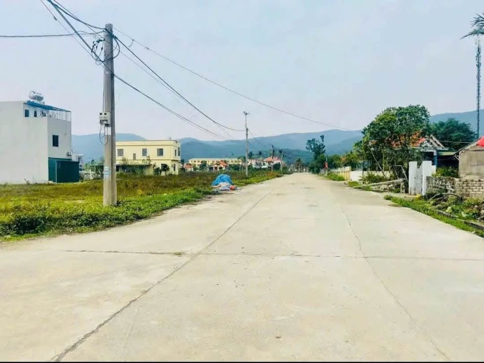 Đất Nền Minh Thành, Quảng Yên 100m² - Trục Chính Quy Hoạch, Giá Chỉ 1.5 Tỷ