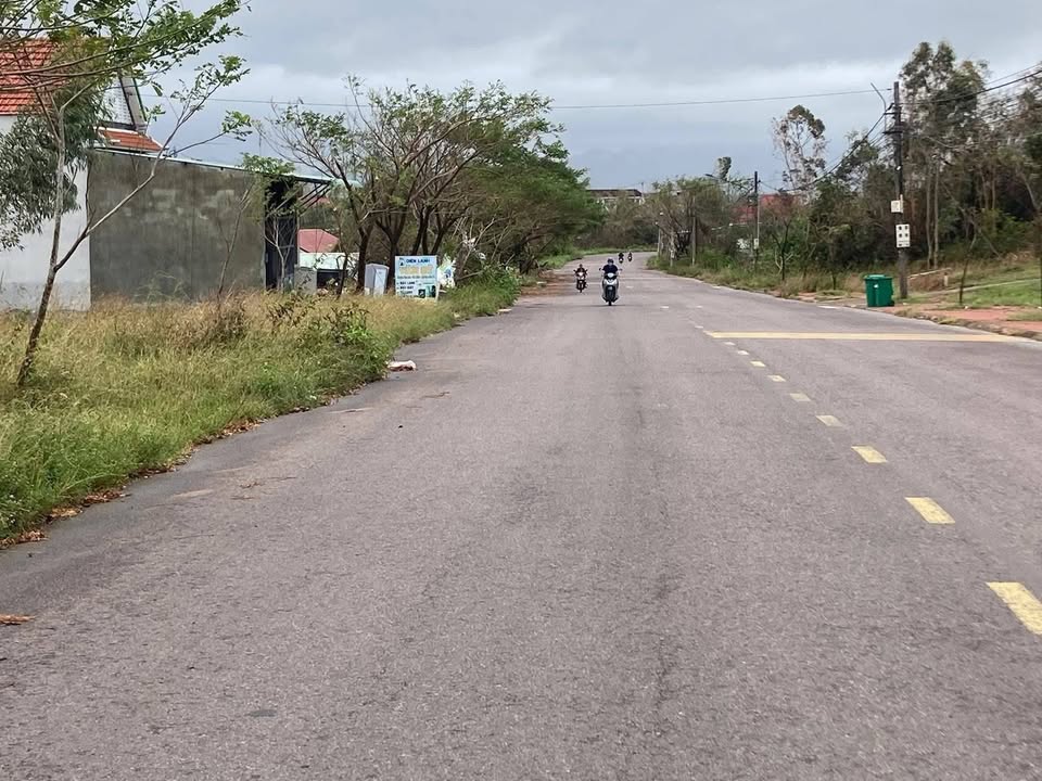 Nhà Mặt Tiền Trung Tâm Quy Nhơn - 126m² Giá Hơn 1 Tỷ - Sát Công Viên Nhơn Mỹ