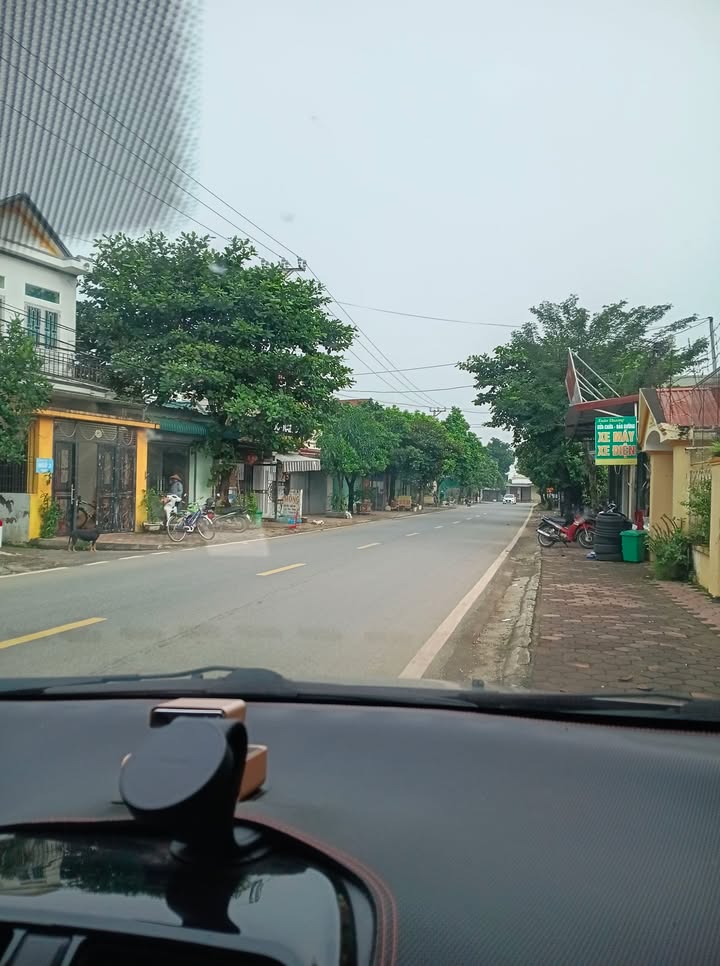 Nhà phố Đông Sơn 85m² - Mặt tiền kinh doanh sầm uất!