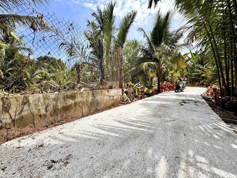 Đất Vườn 1700m² Xã Phú Túc, Bến Tre - Sinh thái xanh, giáp rạch mát mẻ!