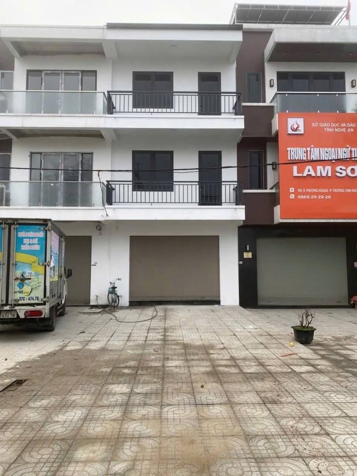 Nhà Mặt Tiền Trung Đô, TP Vinh 13 Triệu - Mặt Tiền Kinh Doanh Đắc Địa!