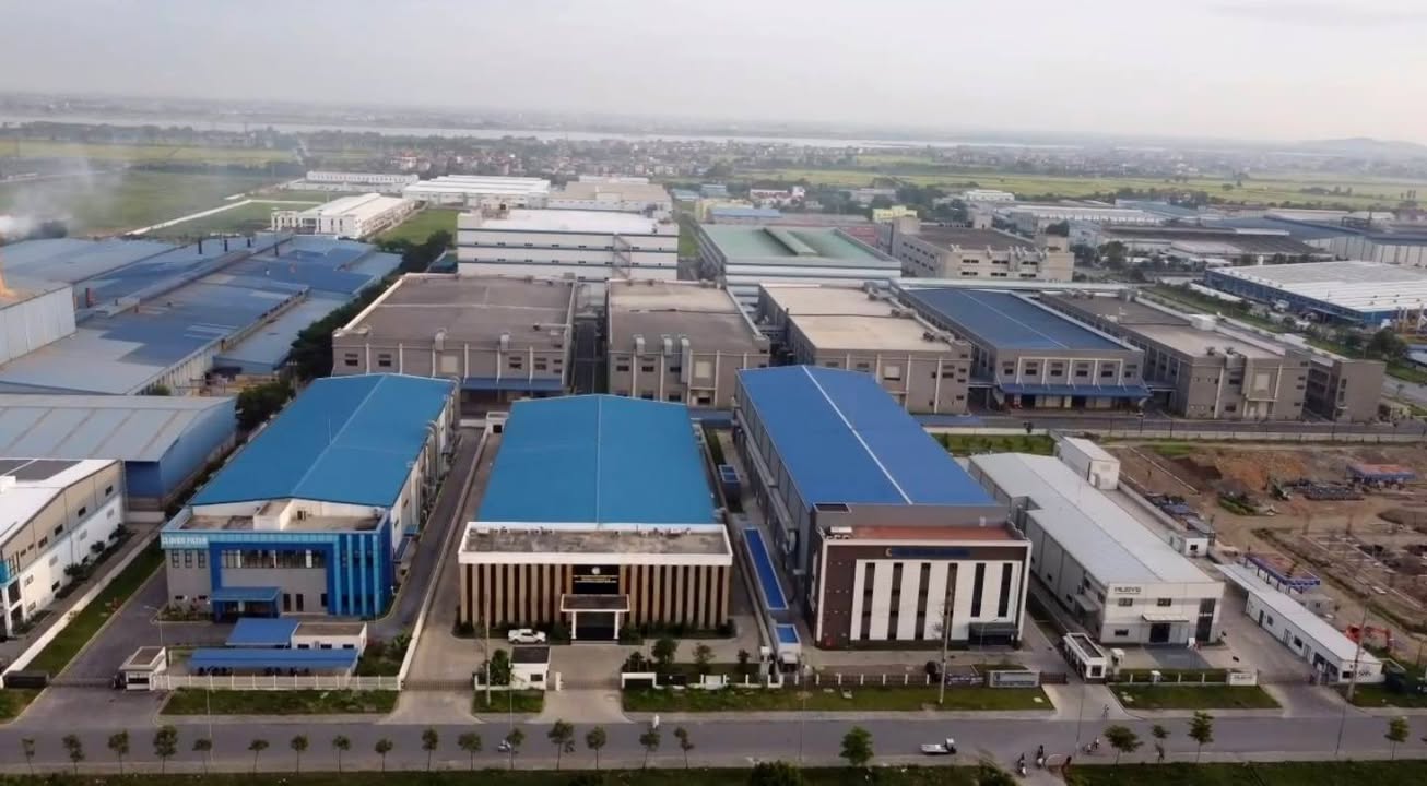 Nhà riêng 296m² Hữu Bằng Quế Võ 3 tỷ - Sổ hồng sẵn, ô tô vào tận nhà!