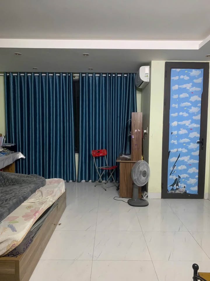 Nhà 4 Tầng Ngõ Ô tô Phường Giếng Đáy, Hạ Long - Sổ Đỏ 60m², Gần Chợ