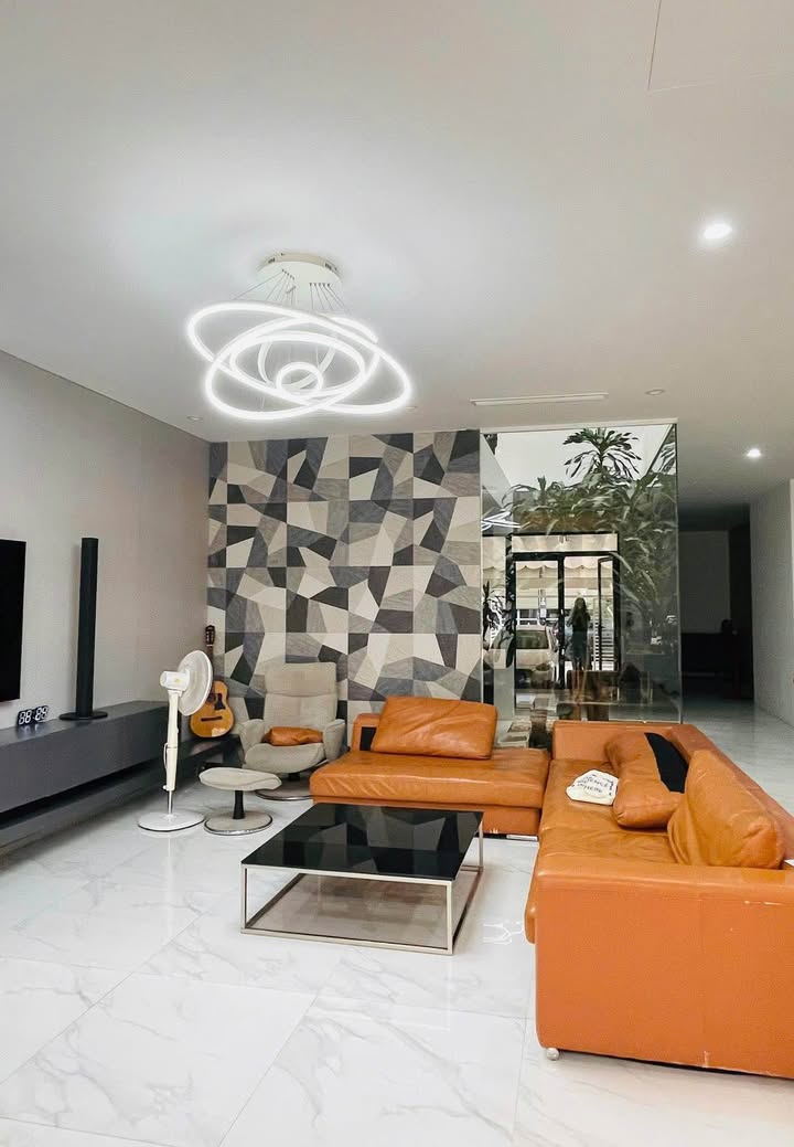 Biệt thự lô phố Đồng Quang 200m² - Mặt tiền 8m, kinh doanh đỉnh!