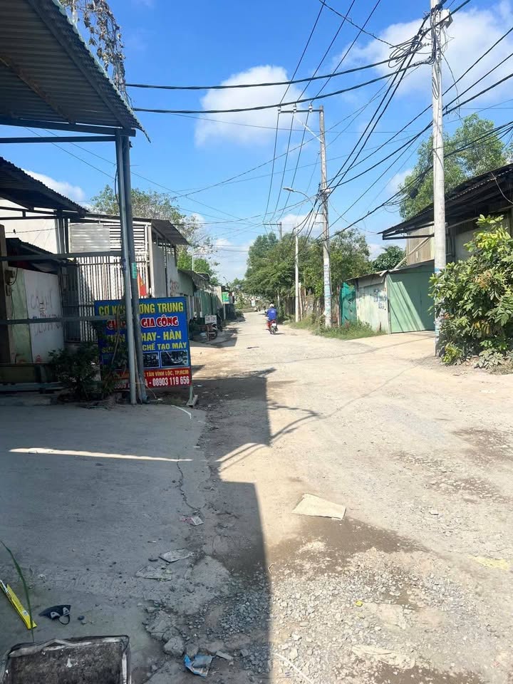 Nhà Phố Bình Chánh 72m² chỉ 1.87 Tỷ - Mặt tiền kinh doanh đắc địa!