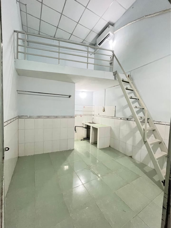 Cho thuê phòng trọ hẻm Trần Hoàng Na, Cần Thơ - 2 Triệu/tháng, Sẵn Máy Lạnh